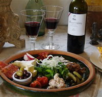 Mount Ashby Estate and Cafe La Palette - Hobart Tourism