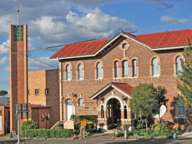 Ipswich Antique Centre - Tourism TAS 1