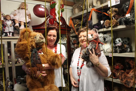 Campbells Store Craft Centre - Tourism TAS 10