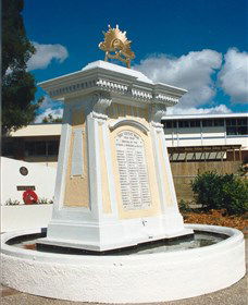Beenleigh War Memorial - Hobart Tourism 1