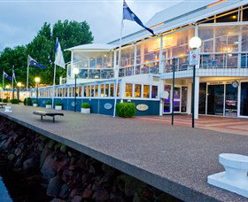 DAlbora Marinas Nelson Bay - Hobart Tourism 3