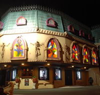 Draculas Cabaret Restaurant - Tourism TAS