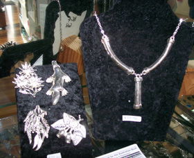 Australian Wildflower Jewellery Gallery - Hobart Tourism 1
