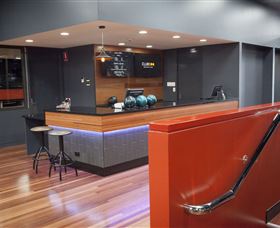 Club300 Bowling And Bar - Hobart Tourism 4