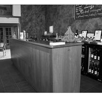 Roses Vineyard and Animal Farm - Tourism TAS