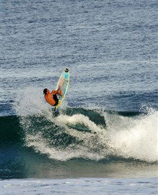 Ballina Surfing Beaches - Hobart Tourism 3