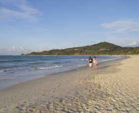Main Beach Byron Bay - Hobart Tourism 0