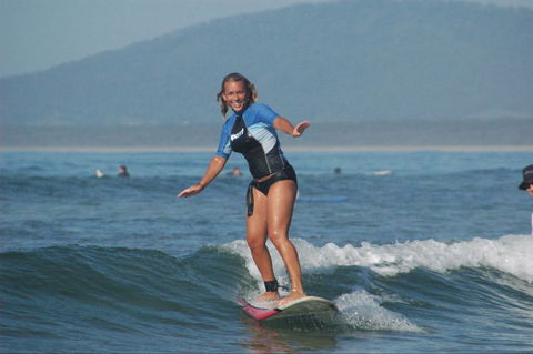 Surf Camp Australia - Hobart Tourism 3