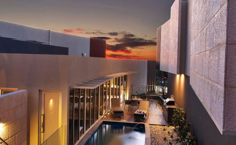 The Frames - Tourism TAS 9