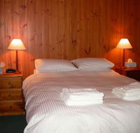 Greenwood Cabin - Hobart Tourism