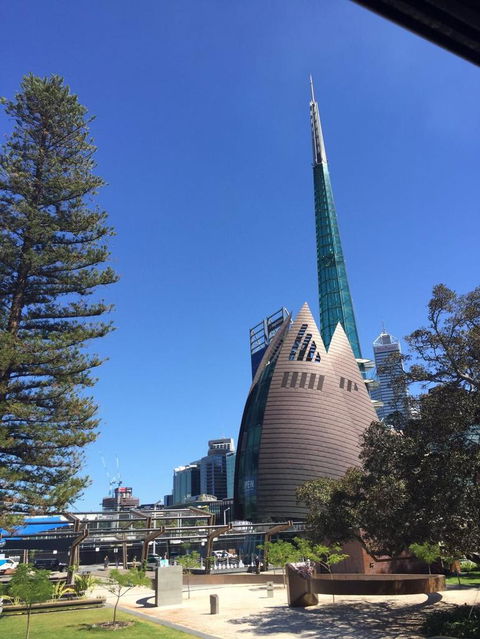 Perth Hop-On Hop-Off Bus Tour - Tourism TAS 3