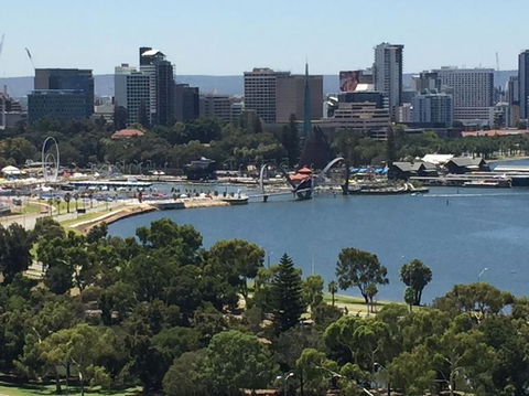 Perth Hop-On Hop-Off Bus Tour - Tourism TAS 2