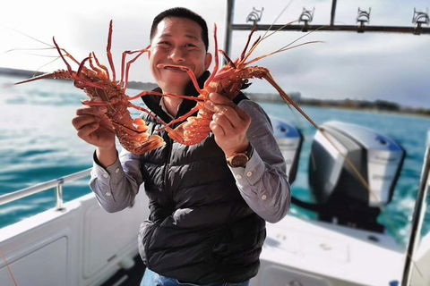 Premium Live Lobster Tours Presented Sashimi Or BBQ Style - Tourism TAS 1