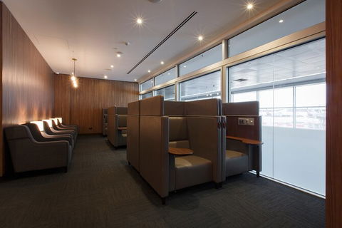 Melbourne Airport Plaza Premium Lounge - Hobart Tourism 6