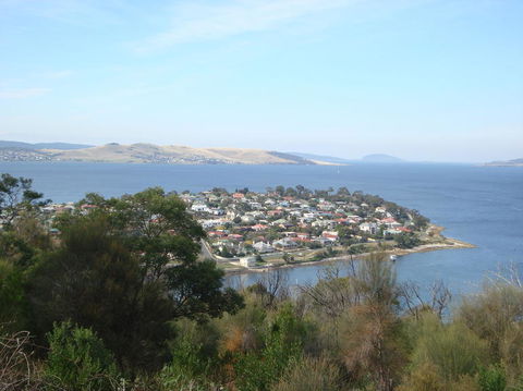 Hobart Half-Day Sightseeing Coach Tram Tour - Hobart Tourism 15