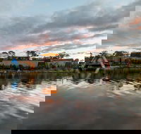 Moorilla Wine Meets Mona Art Day Trip - Hobart Tourism