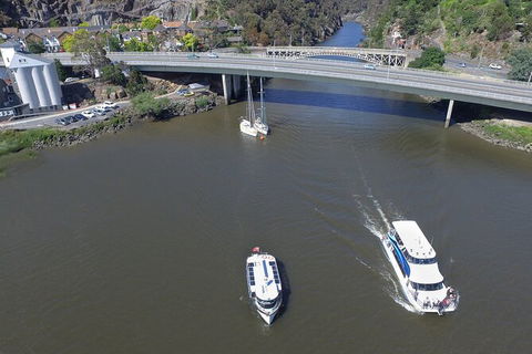 Batman Bridge 4 Hour Luncheon Cruise Including Sailing Into The Cataract Gorge - Hobart Tourism 4
