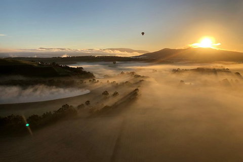 Balloon Flights In Northern Tasmania - Tourism TAS 1