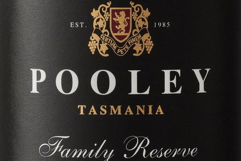 A Sommelier Guided Tour: Thursday Afternoon Wine Gin Cheese & Cocktails - Tourism TAS 10