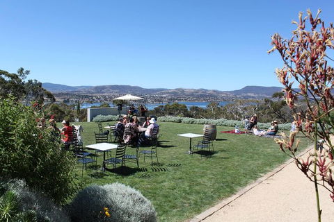 Hobart Small Group Wine Tour Saturday Afternoon: Wines, Gins & Cheeses - Tourism TAS 15