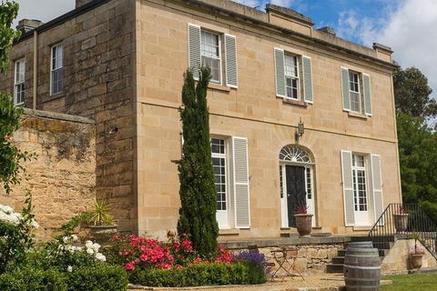 Hobart Small Group Wine Tour Sunday Afternoon: Wines, Gins & Cheeses - Tourism TAS 14