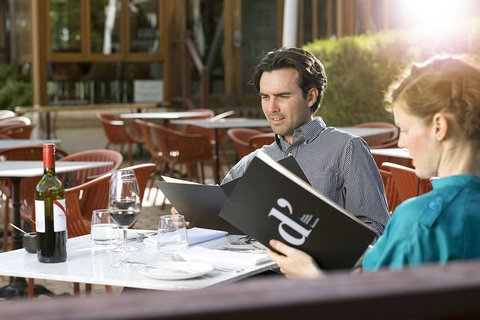 D'Arenberg McLaren Vale: The Blending Bench And 8-Course Degustation With Wine Pairing - Tourism TAS 1