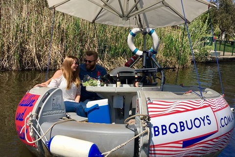 Adelaide 2-hour BBQ Boat Hire For 2 People - Tourism TAS 4