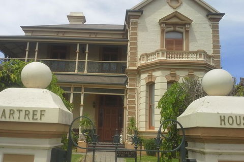 Adelaide Walking Tour: East End Escapade - Tourism TAS 1