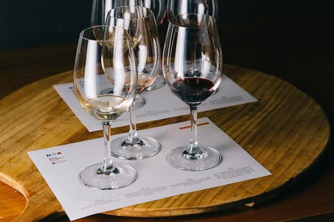 Australian Wine Discovery Tour With Tastings - Tourism TAS 1