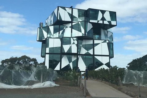 Private Tour 1-6 Passengers Wine Tasting & Or Sightseeing - Tourism TAS 12