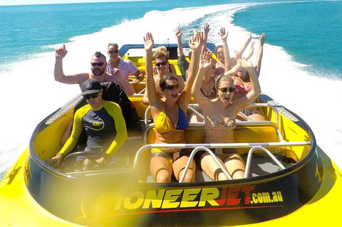Airlie Beach Jet Boat Thrill Ride - Tourism TAS 5