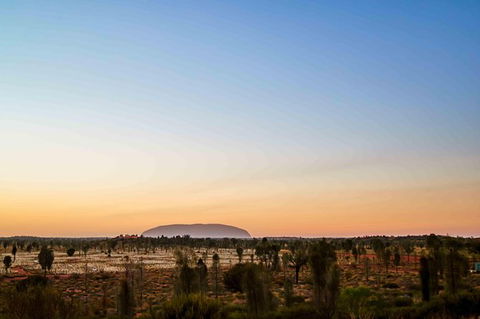 Uluru & Kata Tjuta Sights & Sounds - Tourism TAS 10