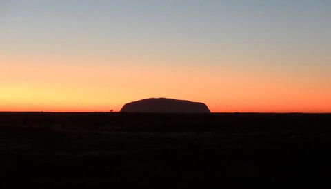 Best Of Ayers Rock: Sunset Uluru And Sunrise Kata Tjuta Small Group Tours - Hobart Tourism 4