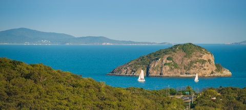 Capricorn Coast - Tourism TAS 1