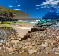 Dawsons Island Beach - Hobart Tourism