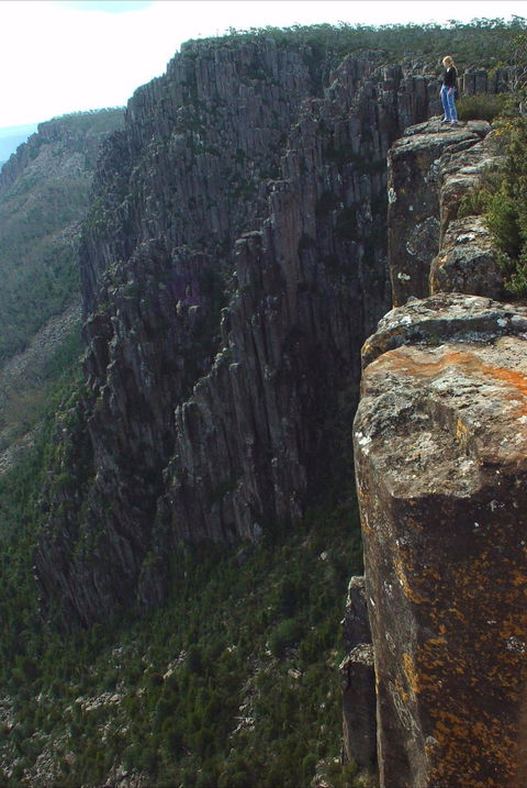 Devil's Gullet - Hobart Tourism 1