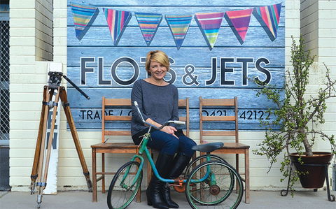 Flots And Jets - Hobart Tourism 0