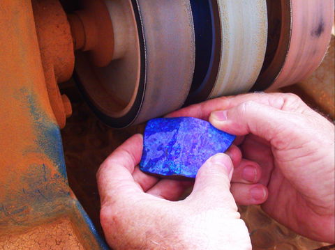 Quilpie Opal Fossicking - Hobart Tourism 0
