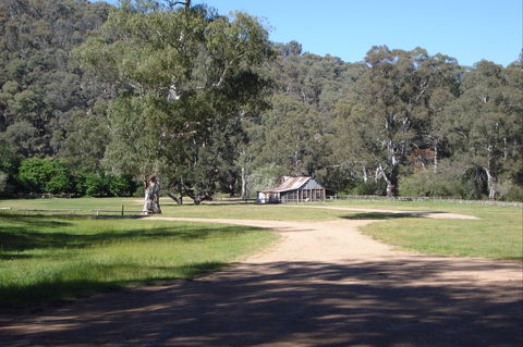 Fry's Hut - Tourism TAS 1