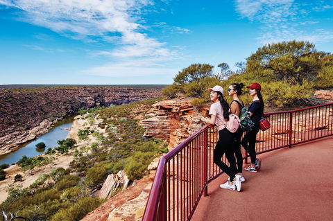The Loop And Z Bend - Tourism TAS 1