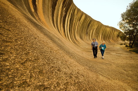 Wave Rock - Tourism TAS 0