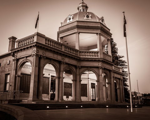 Bendigo Soldiers Memorial Institute Military Museum - Hobart Tourism 2