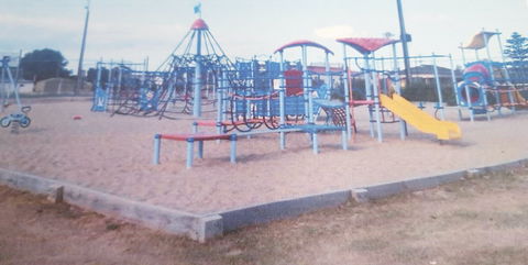 Edithburgh Playground - Hobart Tourism 0