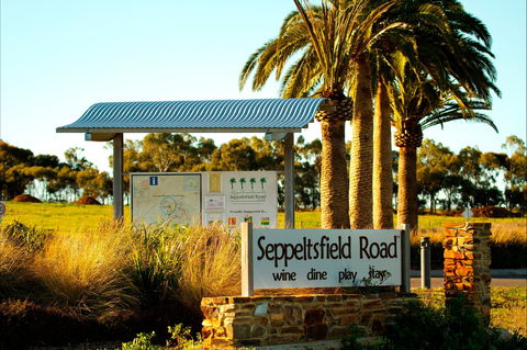 Seppeltsfield Road Barossa Valley - Hobart Tourism 2