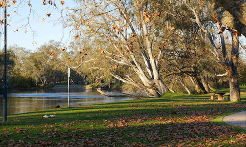Albury - Tourism TAS 0