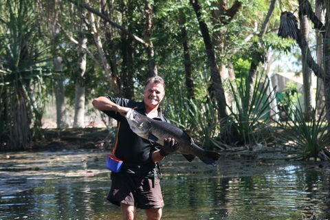 Barra Feeding - Tourism TAS 0