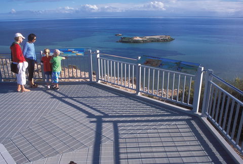 Eagle Bluff - Tourism TAS 1