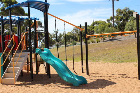 Train Playground - Hobart Tourism 0