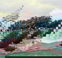 Weeping Mother Memorial - Tourism TAS