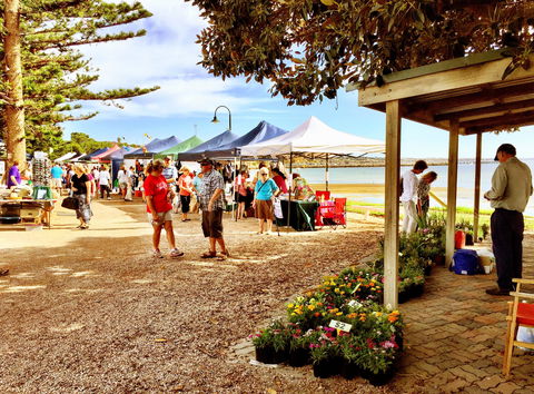 Stansbury Seaside Markets - Hobart Tourism 0